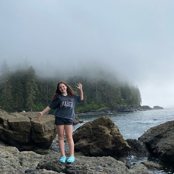 Meet your Posher, Jordyn - Picture 1 of 1